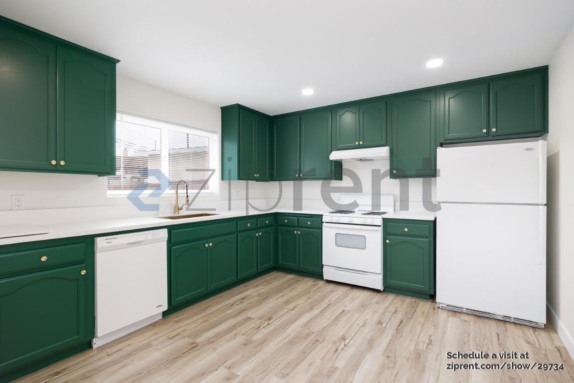 5292 Santa Margarita St - Photo 4 of 14