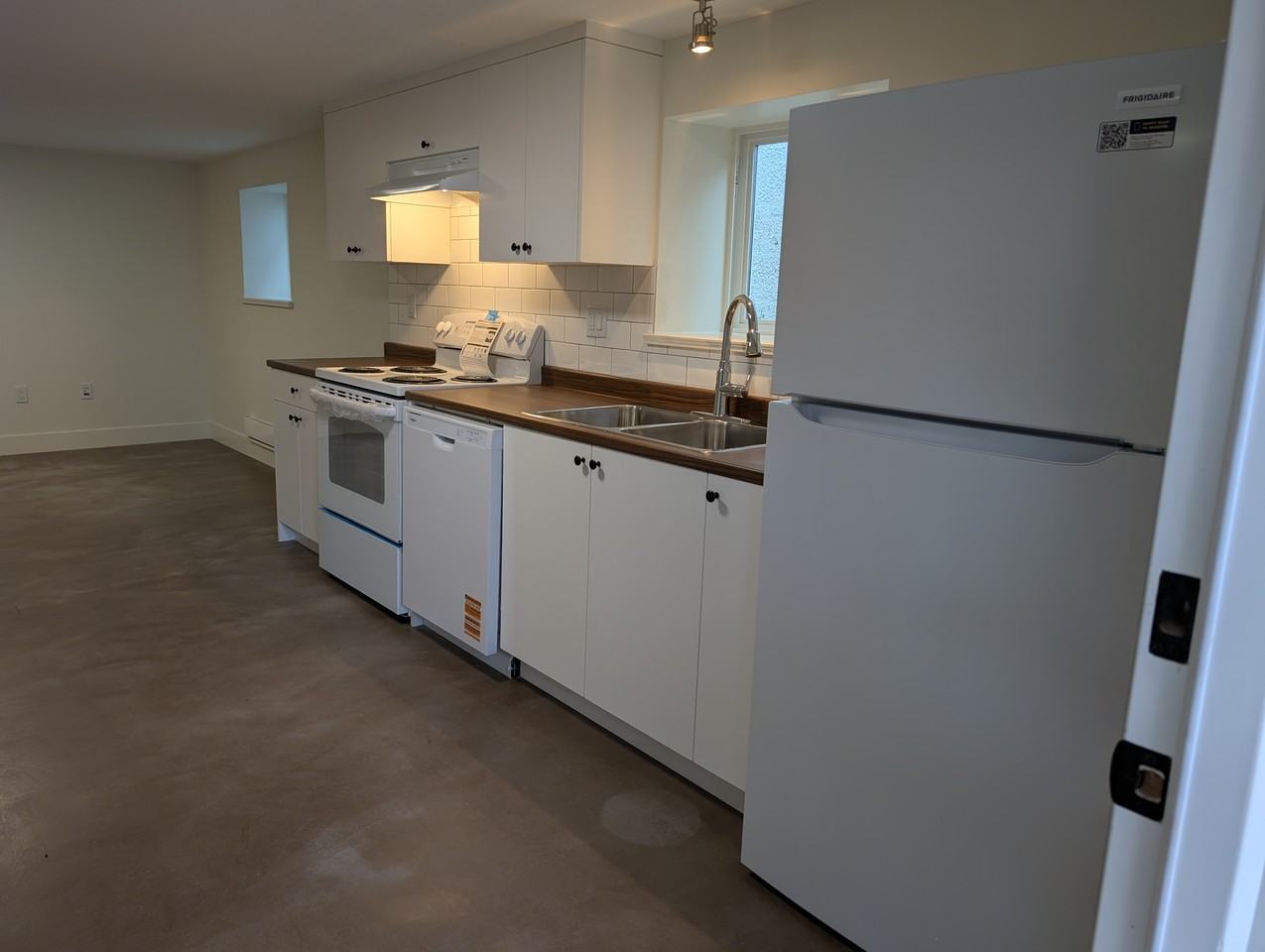 70 West 48th Avenue - Photo 4 of 11