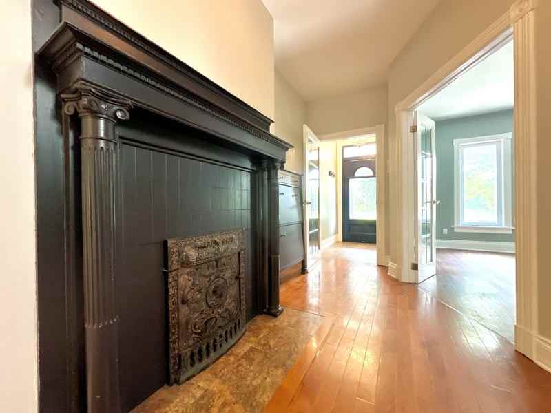 327 James St - Photo 2 of 14