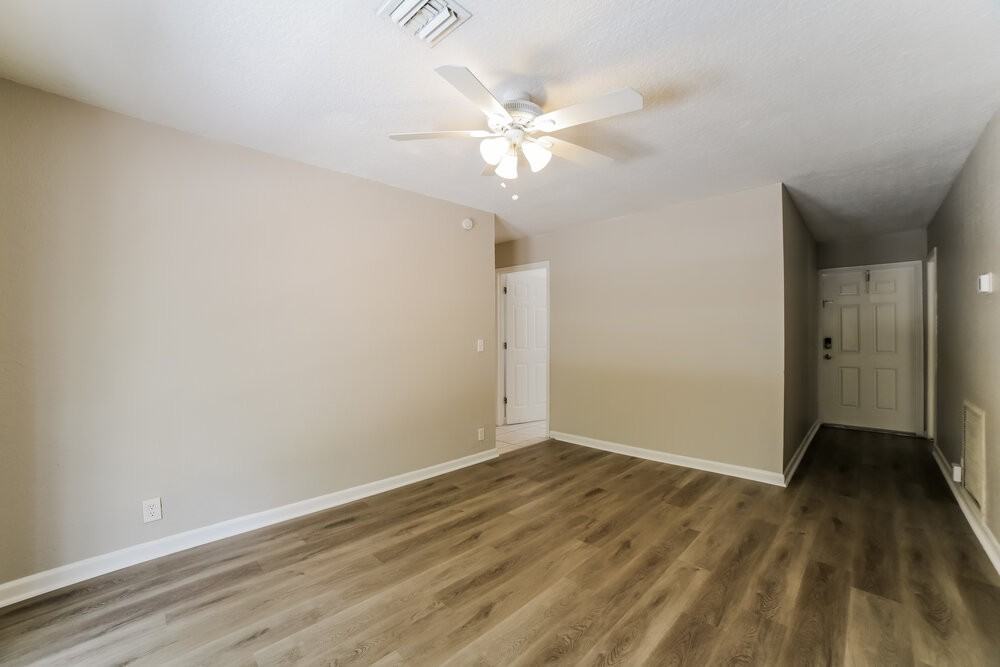 521 Sw 11th Dr - Photo 6 of 19