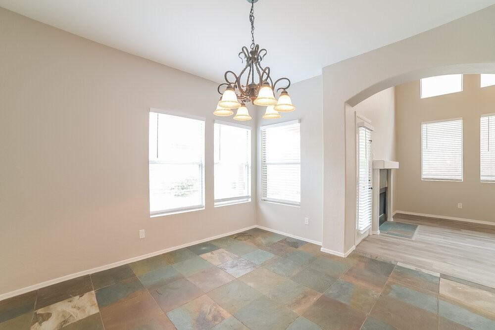 4910 W Marco Polo Rd - Photo 6 of 20