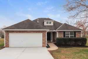 featured image of 7030 Duncan Walk