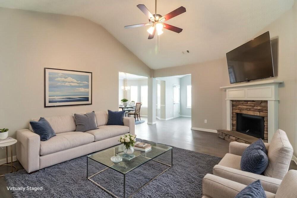 7030 Duncan Walk - Photo 4 of 19