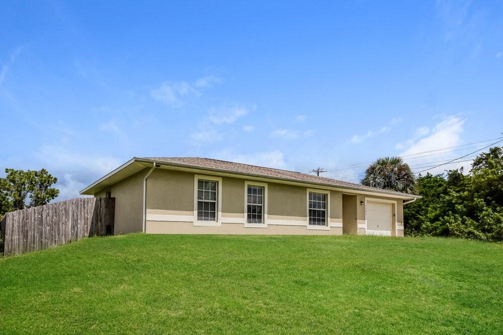 3102 39th St Sw - Photo 3 of 25