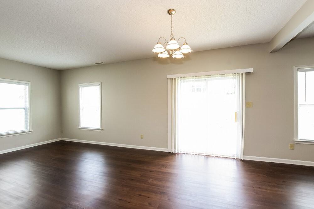 719 Capstone Ave - Photo 7 of 20