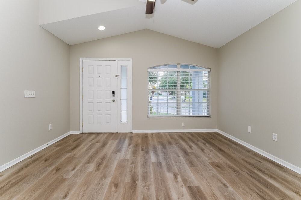 6123 Sand Key Ln - Photo 5 of 19