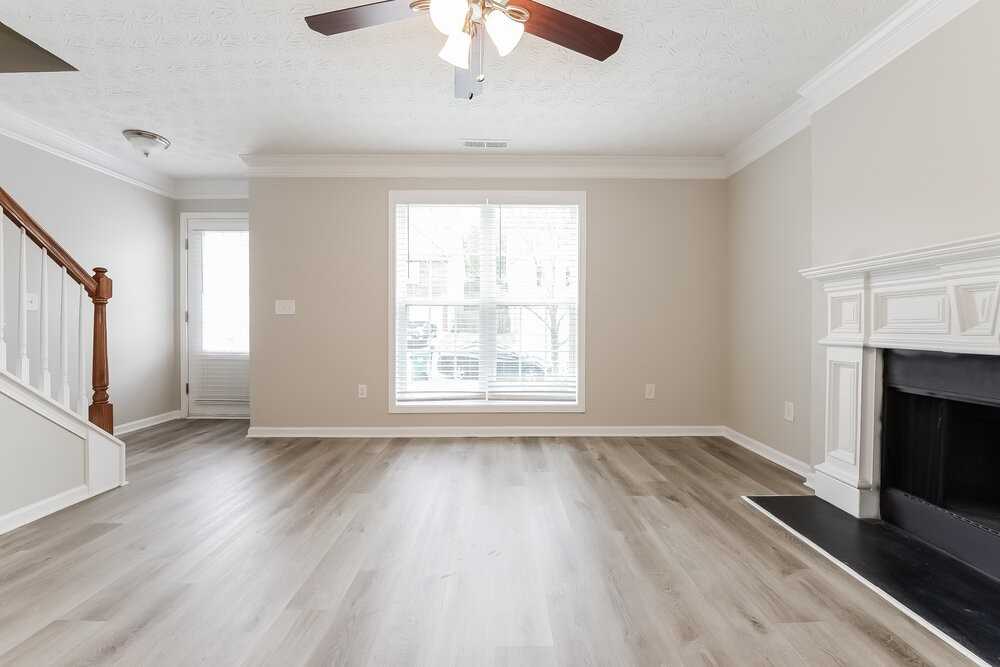 4017 Riverside Pkwy - Photo 6 of 18