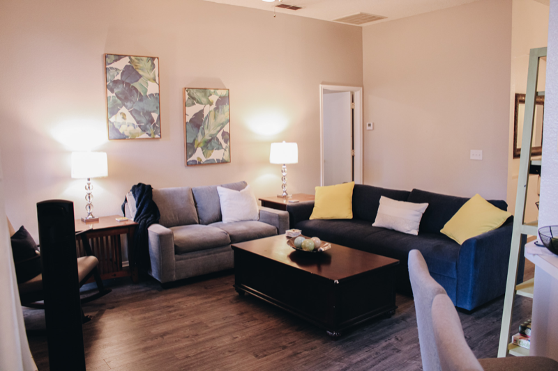 2610 Wandering Oak Dr - Photo 2 of 34