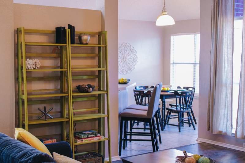 2610 Wandering Oak Dr - Photo 3 of 34