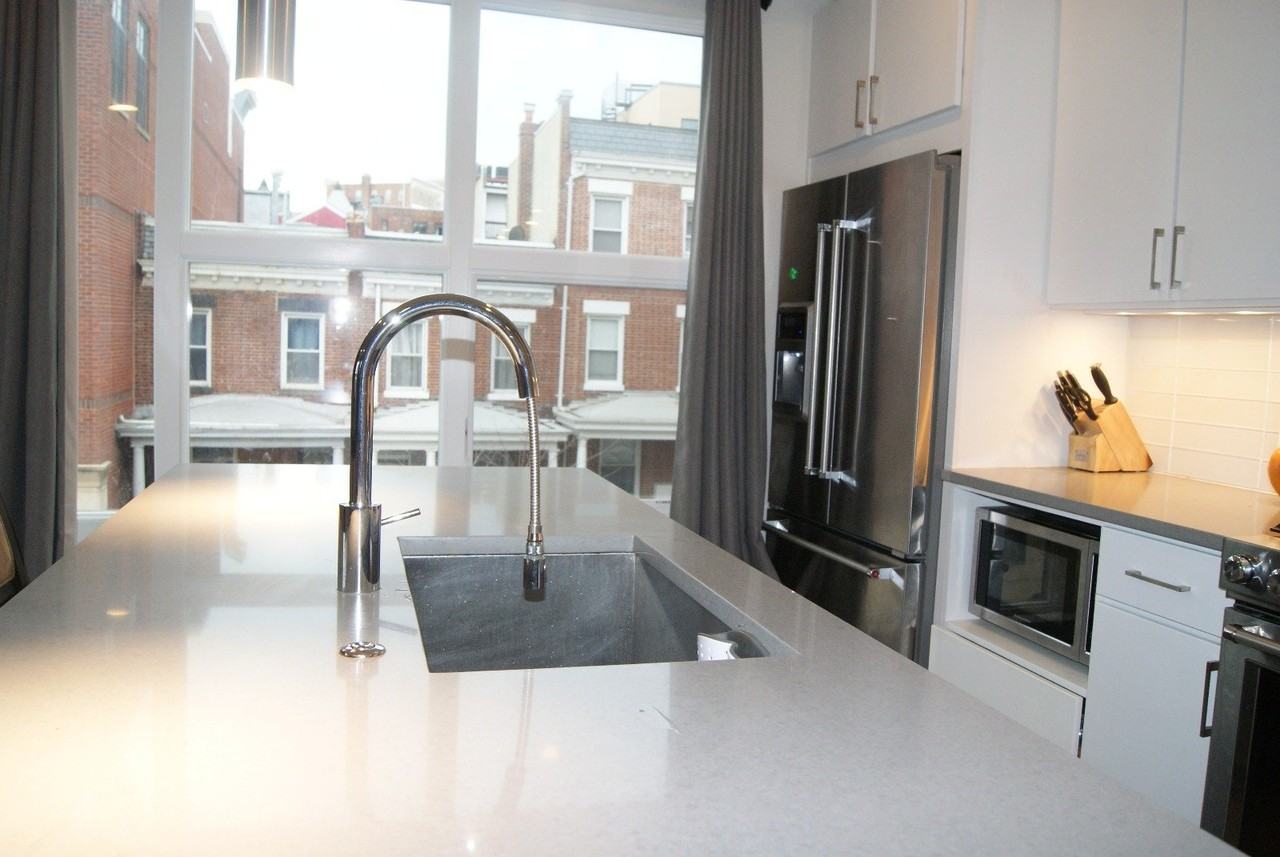2337 Champlain St Nw #203 - Photo 4 of 15