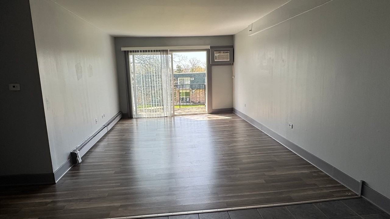 8581 W 101st Ter #7-307 - Photo 4 of 16