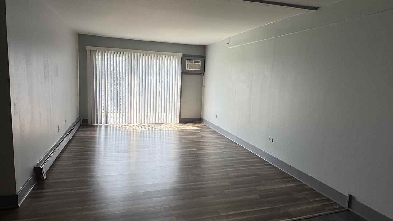 8581 W 101st Ter #7-307 - Photo 5 of 16