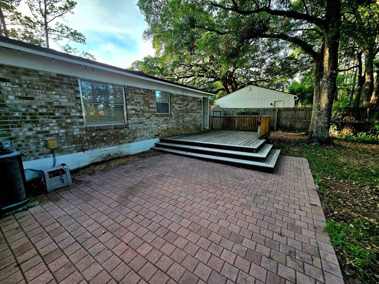 11587 Gwynford Ln - Photo 6 of 20