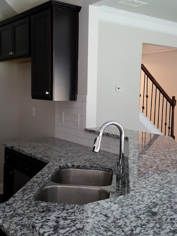 3130 Cross Creek Dr - Photo 5 of 17