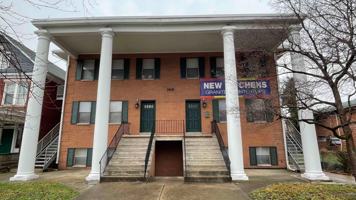 featured image of 1610 6th Ave #4