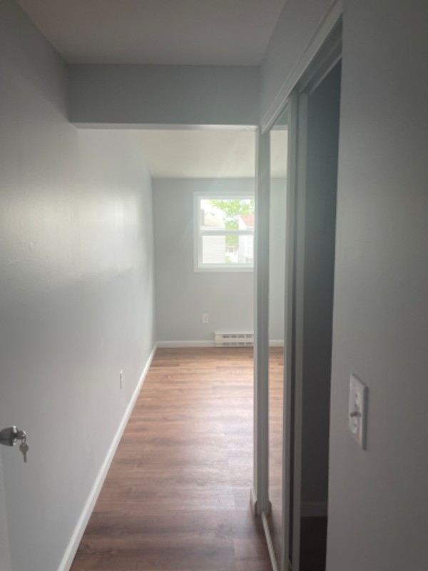 53 Braeburn Ln - Photo 4 of 8