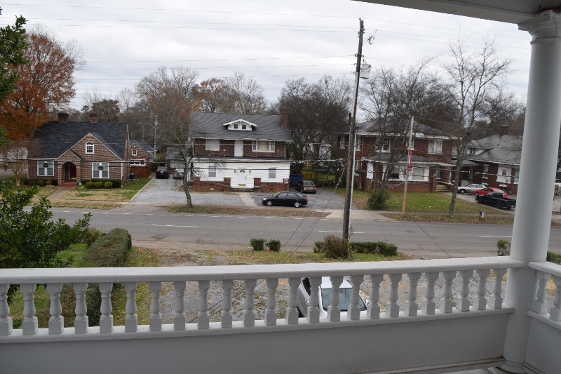 633 N Ocoee St #5 - Photo 2 of 2