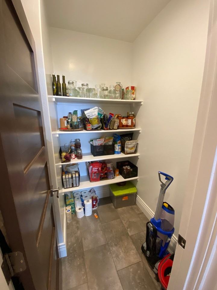 3319 S 26th Ave - Photo 6 of 18