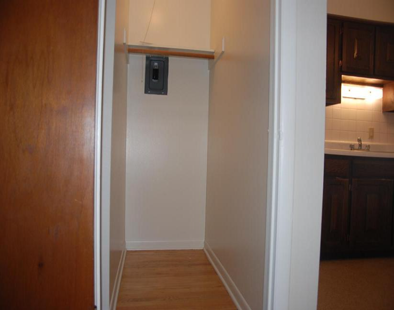 9234 Susy Ln #1W - Photo 6 of 10