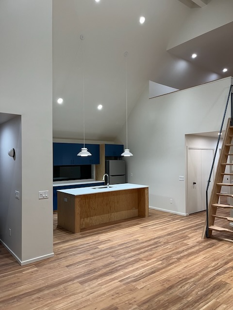 6416 Crooked River Cir #B - Photo 5 of 28