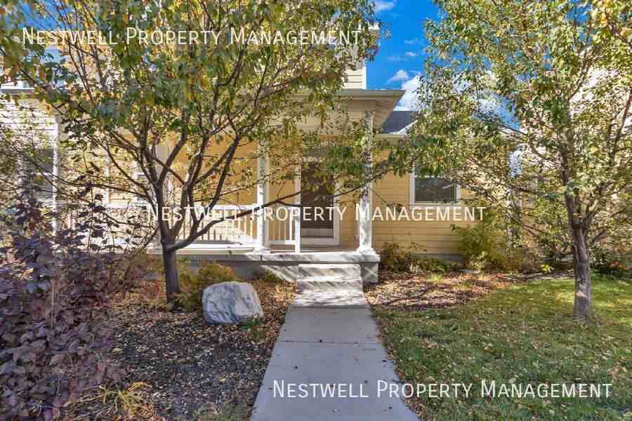 11536 S Oakmond Rd - Photo 2 of 31