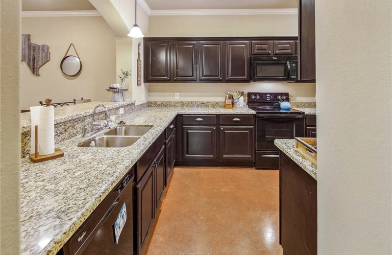 3207 Papa Bear Dr - Photo 6 of 21