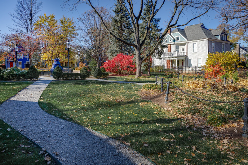 1408 Broadway St #D - Photo 5 of 12