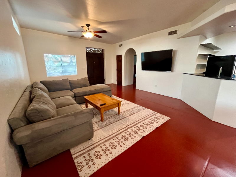 1519 S Tucson Blvd - Photo 5 of 15