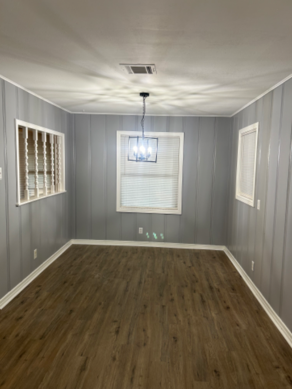 298 Defreese Rd - Photo 3 of 17