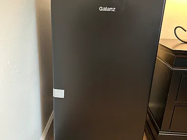 8117 Alveron Ave - Photo 3 of 6