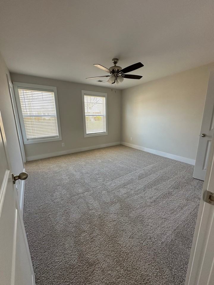 802 Union St - Photo 6 of 6