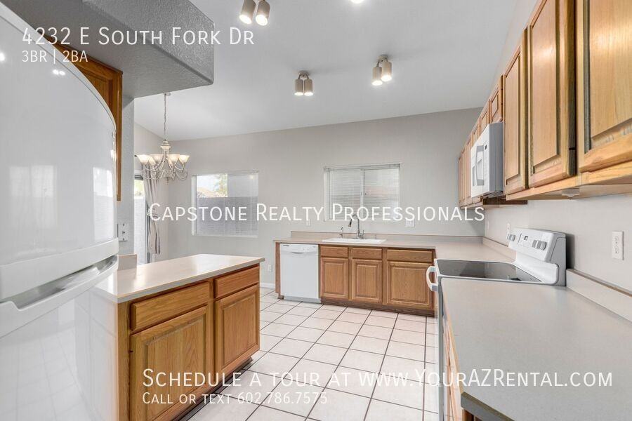 4232 E South Fork Dr - Photo 7 of 23