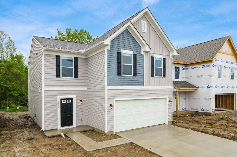 1516 Billingham Dr - Photo 3 of 39