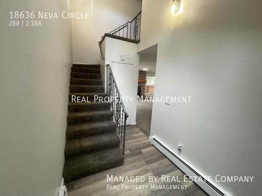 18636 Neva Cir - Photo 3 of 24