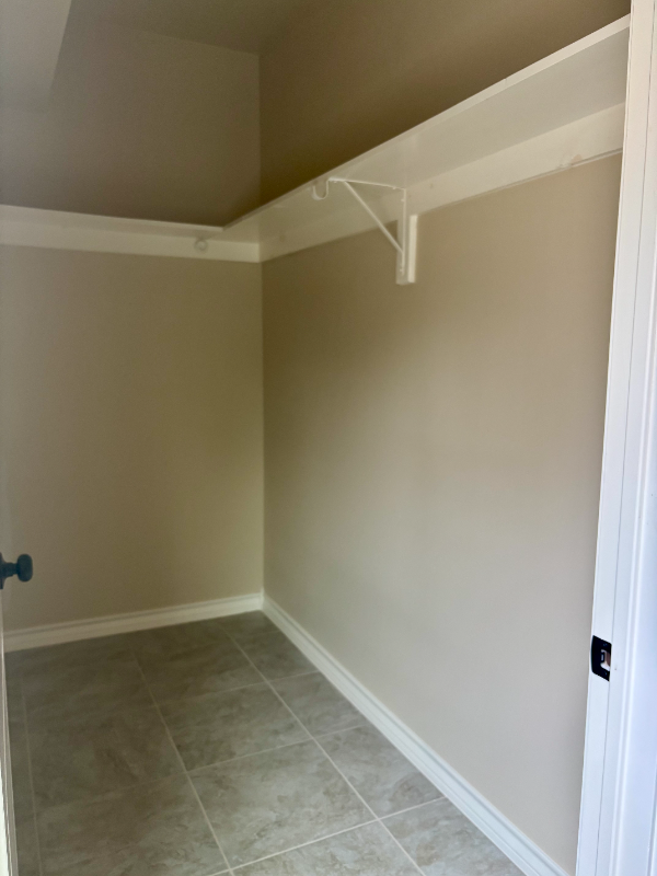 1201 E Gustavus St #10 - Photo 5 of 7