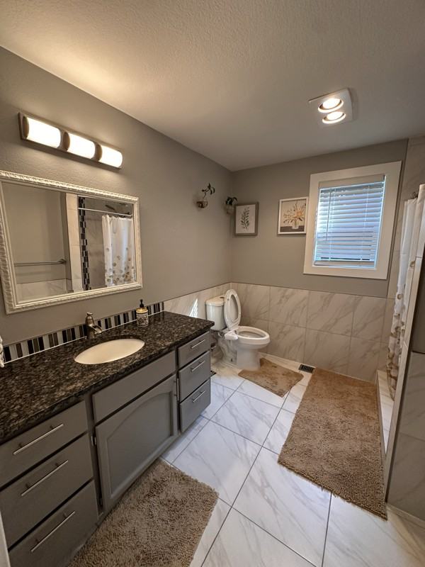 4312 234th St Ne #2 - Photo 4 of 10