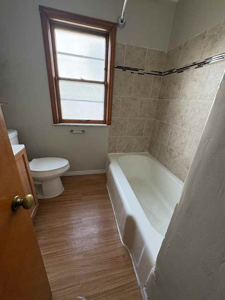 1420 Villa Dr - Photo 3 of 9