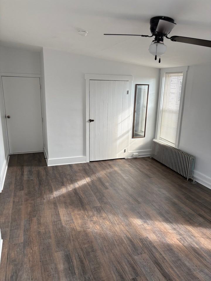 1408 W Main St #2 - Photo 6 of 18