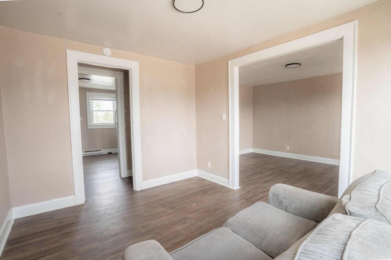 1918 W Washington St #4 - Photo 5 of 10