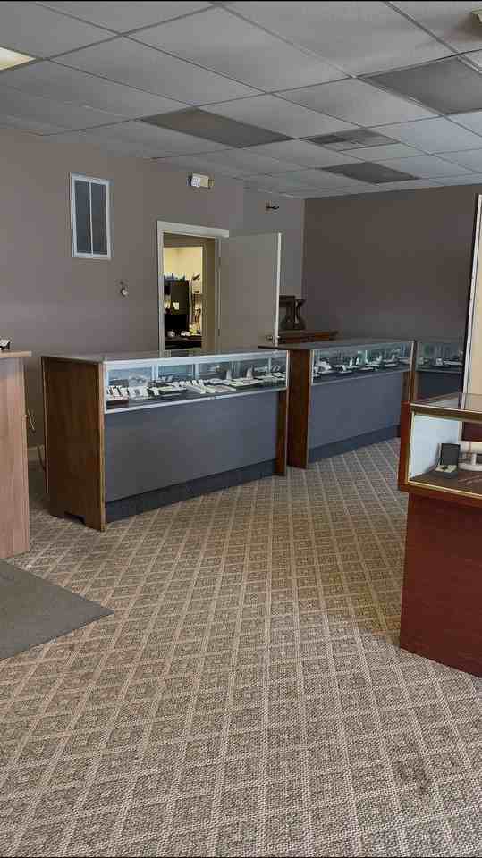 414 Market St - Photo 5 of 8