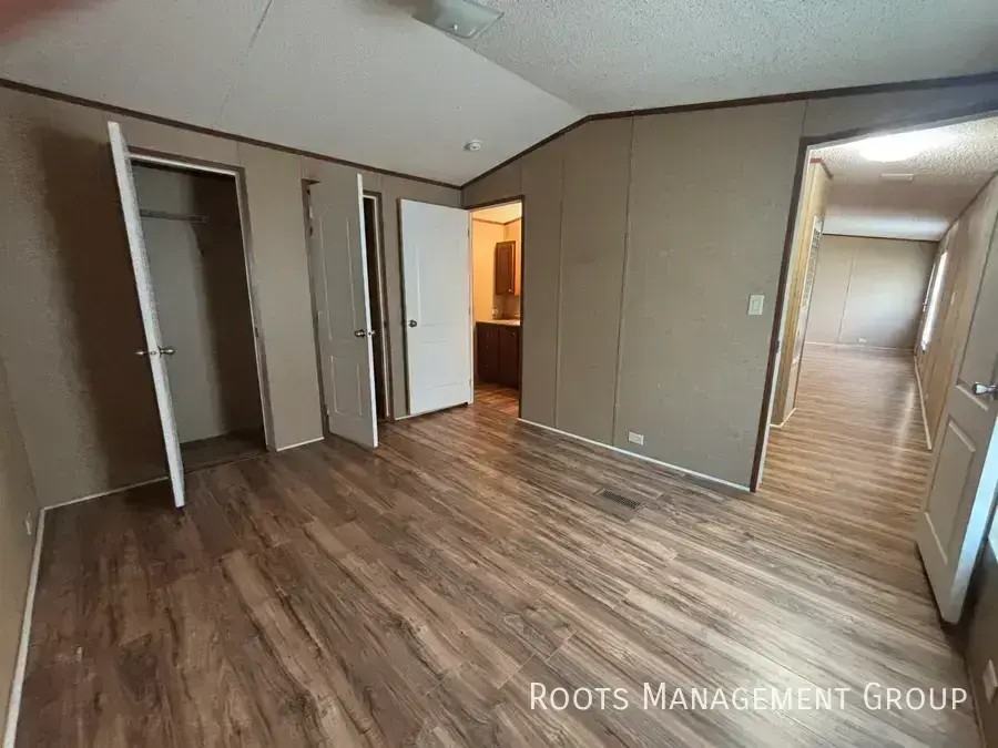 3022 Charwell Ln #3022CL - Photo 5 of 15