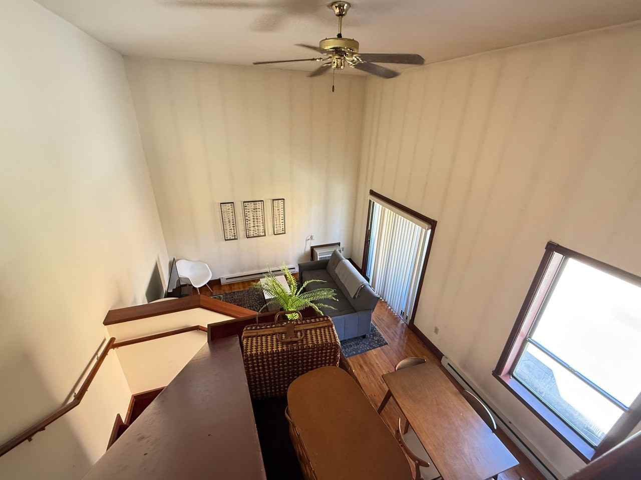 402 W Dayton St #314 - Photo 4 of 14