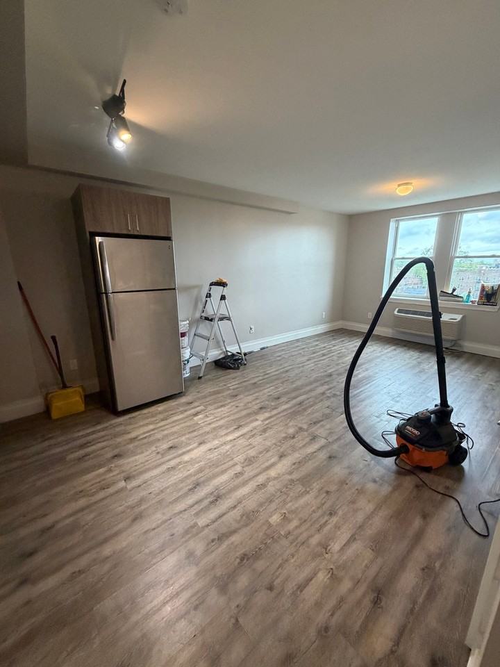 106 N Grove St #705 - Photo 3 of 5