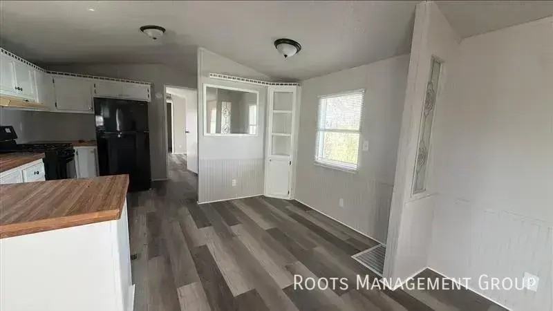 4511 Brimstone Rd - Photo 4 of 14