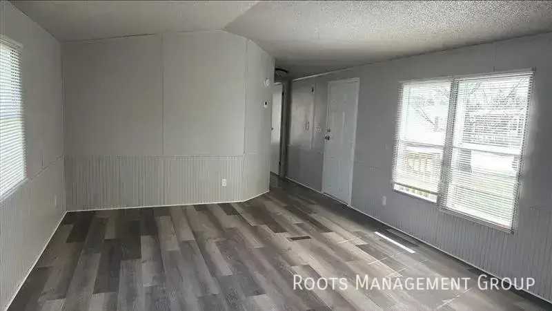 4511 Brimstone Rd - Photo 5 of 14