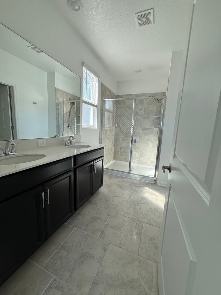 1656 Cross Prairie Pkwy - Photo 7 of 13
