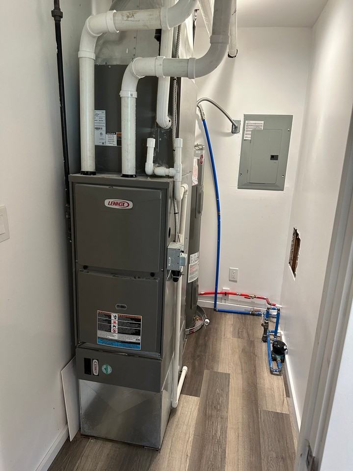 414 Maple Dr #B - Photo 7 of 10