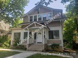 featured image of 295 E Chestnut St #1