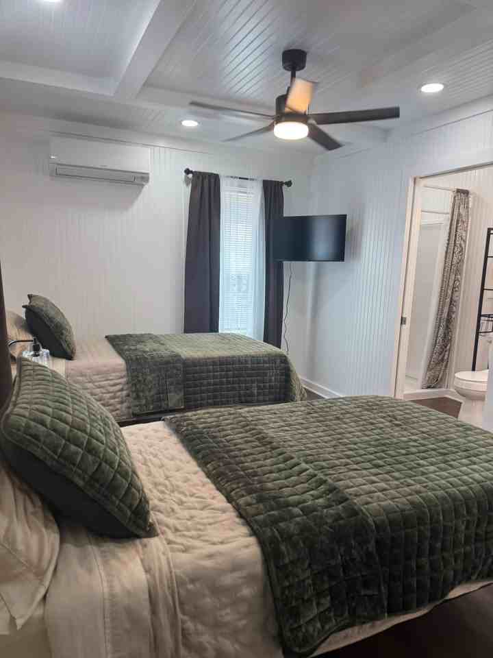 4004 Highway - Photo 2 of 12