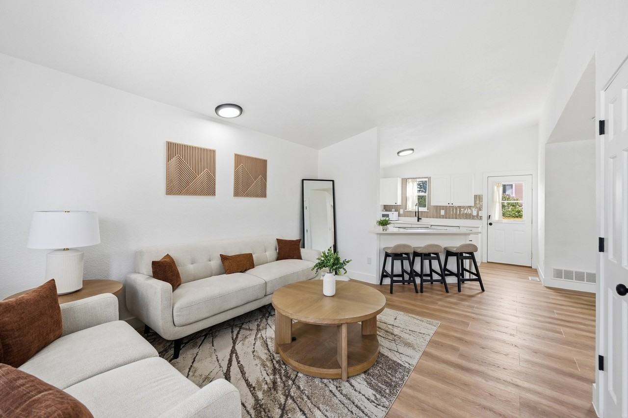 4556 S Pagosa Way - Photo 3 of 20